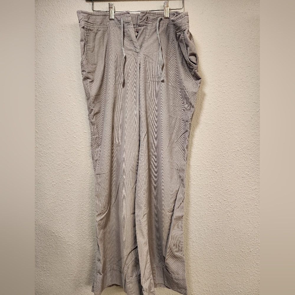 J. Jill Gray Sweatpants with Elastic Waist